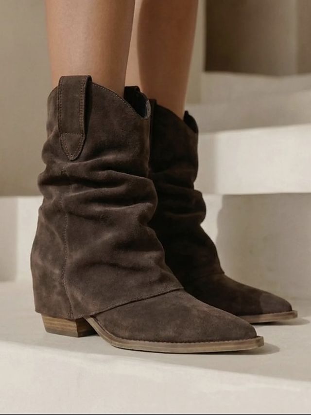 Bota de gamuza marrón de caña alta